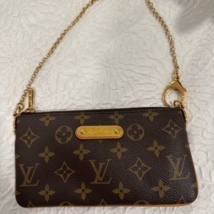 Louis Vuitton Milla Pochette